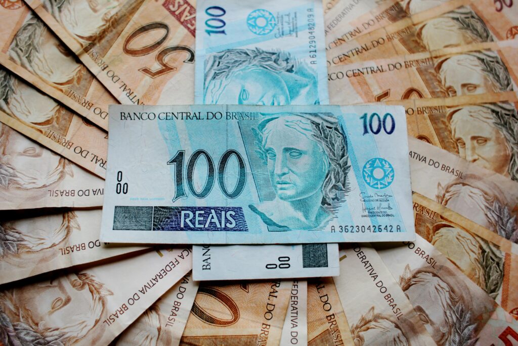 "Descubra como gerar renda extra com ideias práticas e estratégias eficazes para melhorar sua situação financeira e alcançar suas metas."